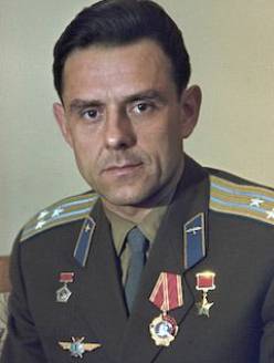 vladimir-komarov.jpg