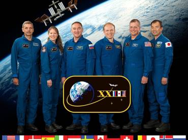 Expedition_23_crew_members.jpg