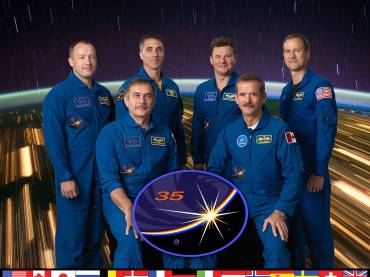 Expedition_35_crew_portrait.jpg