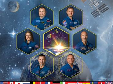 Expedition_60_crew_portrait.jpg
