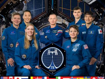 Expedition_73_Crew_Portrait.jpg