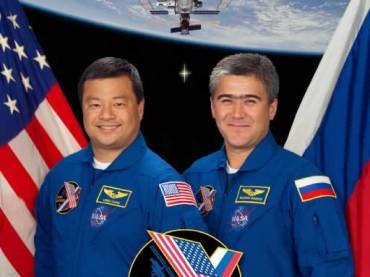 expedition10crew.jpg